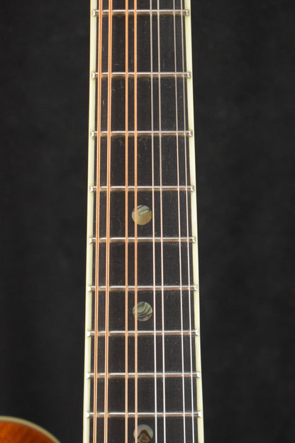 Eastman MD815PGE-HB F-Style F-Hole Electric Mandolin Honeyburst Gloss