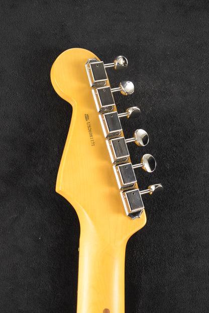 Fender Limited Edition American Professional Classic Stratocaster featuring the Fender Silent System 3-Color Sunburst