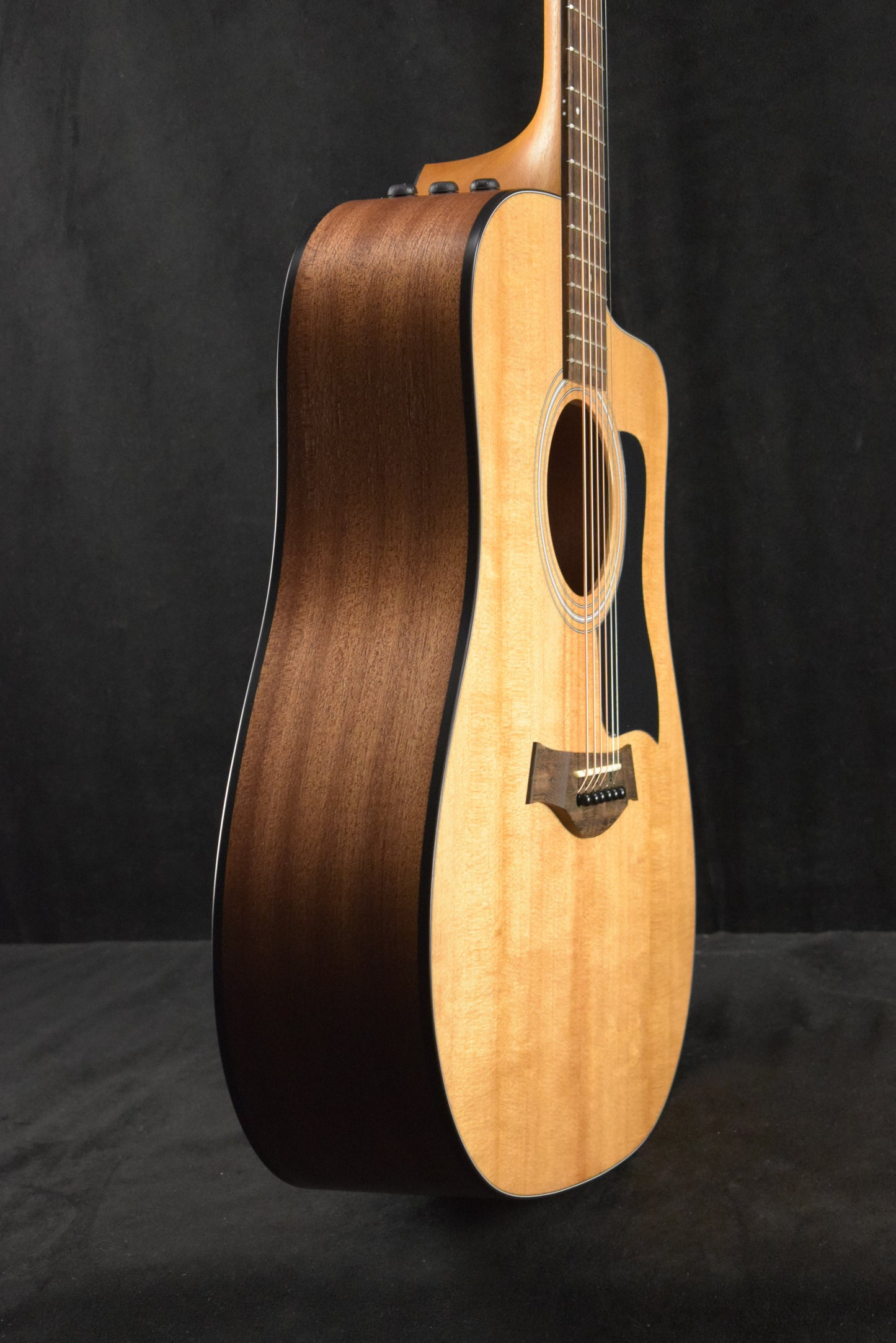 Taylor 110ce Dreadnought Sapele/Spruce Natural