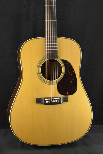 Martin D-28 Billy Strings Natural