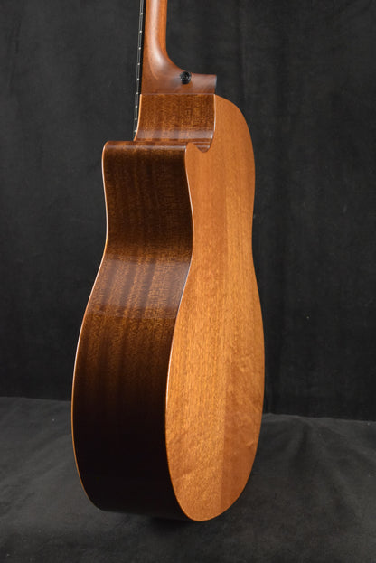 Taylor 324ce Studio Special Edition Shaded Edgeburst Top