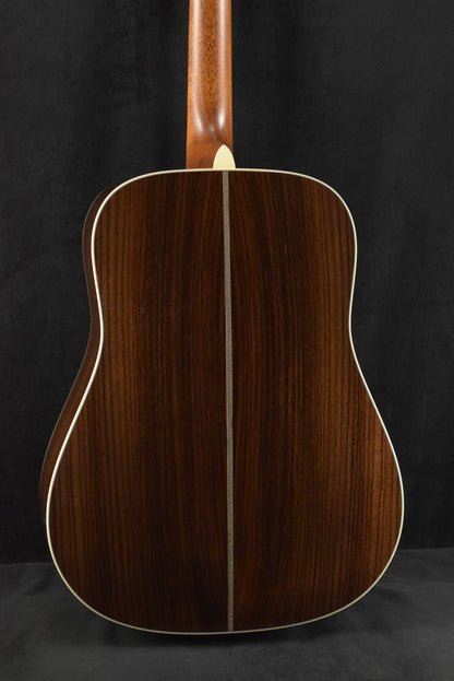 Martin D-28 Billy Strings Natural