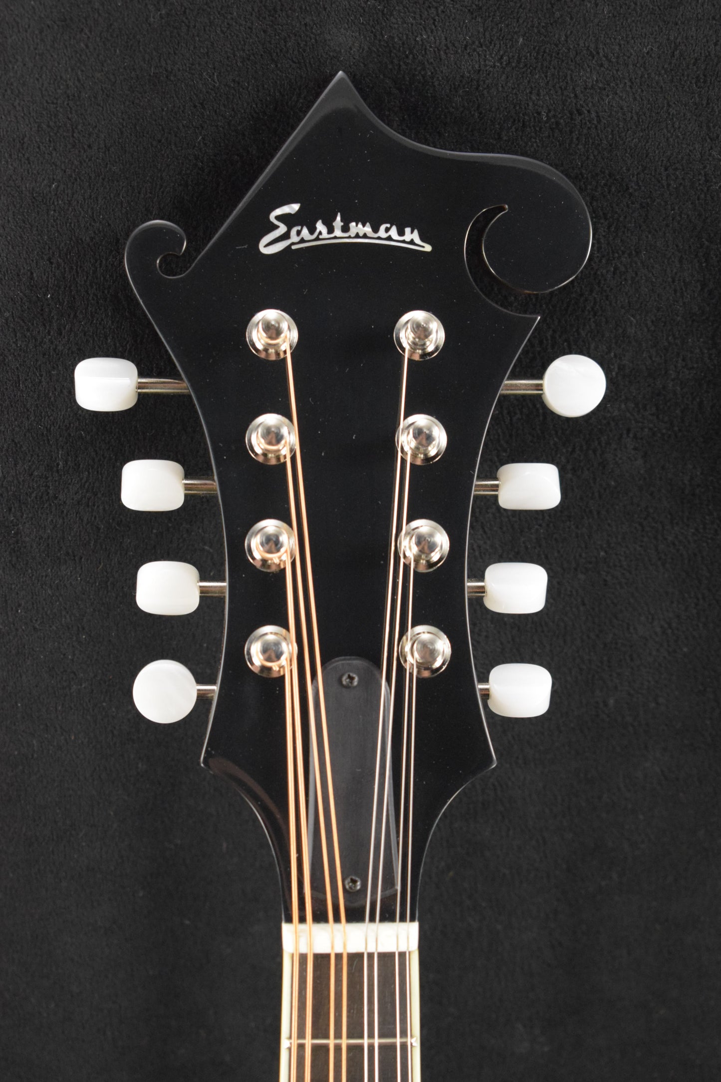 Eastman MD515-CS F-Style F-Hole Mandolin Classic Sunburst