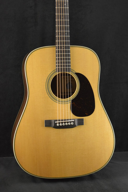 Martin D-28 Billy Strings Natural