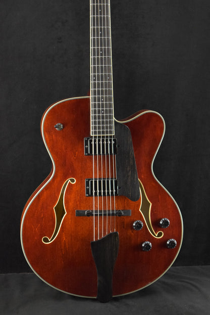 Eastman AR403CED 16" Archtop Kent Armstrong Pickups Classic Truetone Gloss