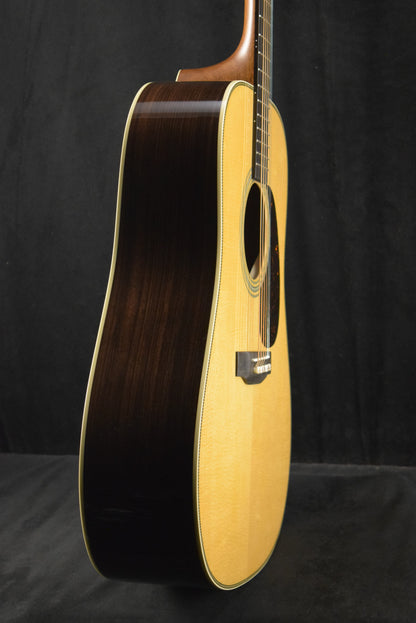 Martin Super HD-28