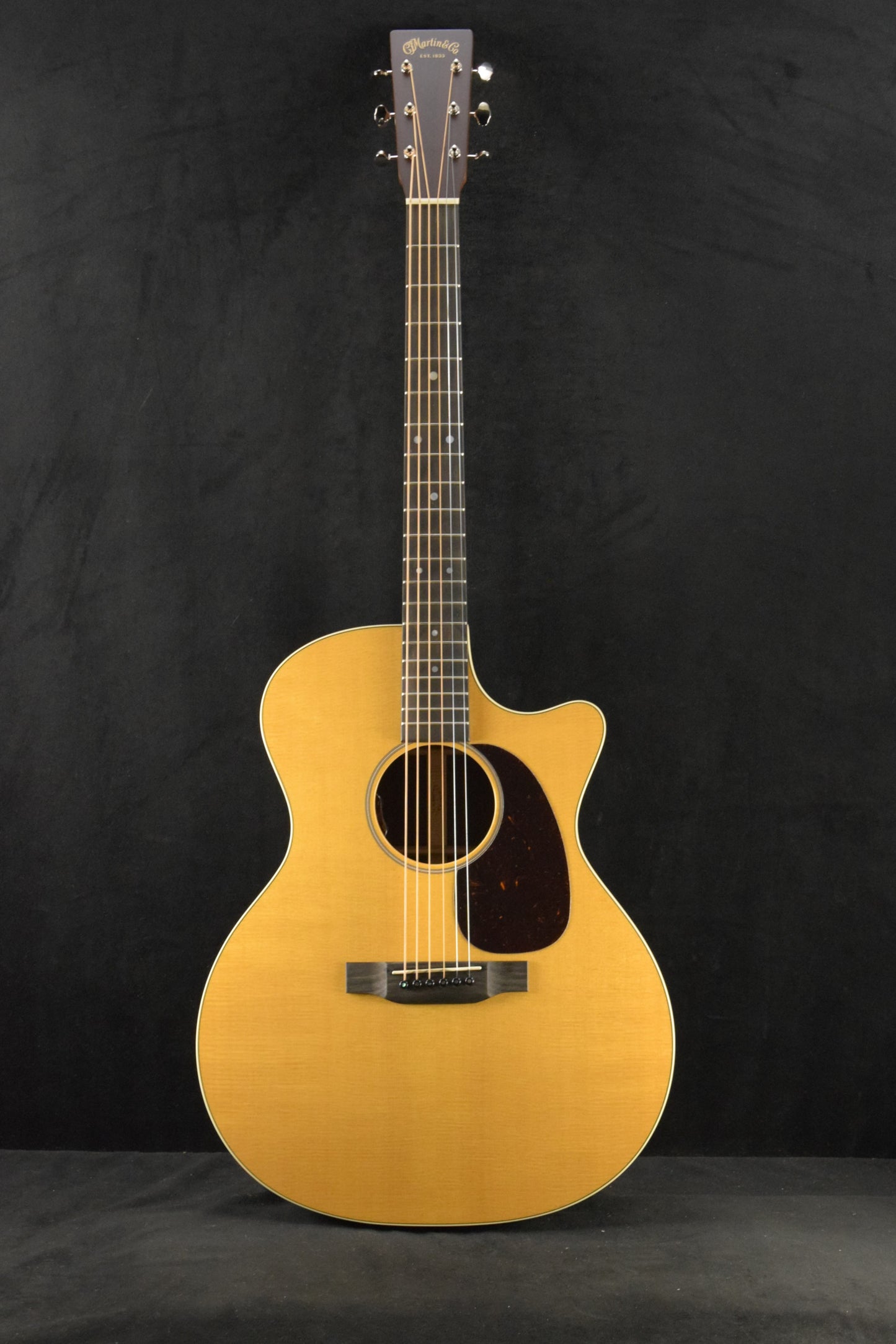 Martin GPC-16E Grand Performance (000 Depth) Acoustic Electric Natural