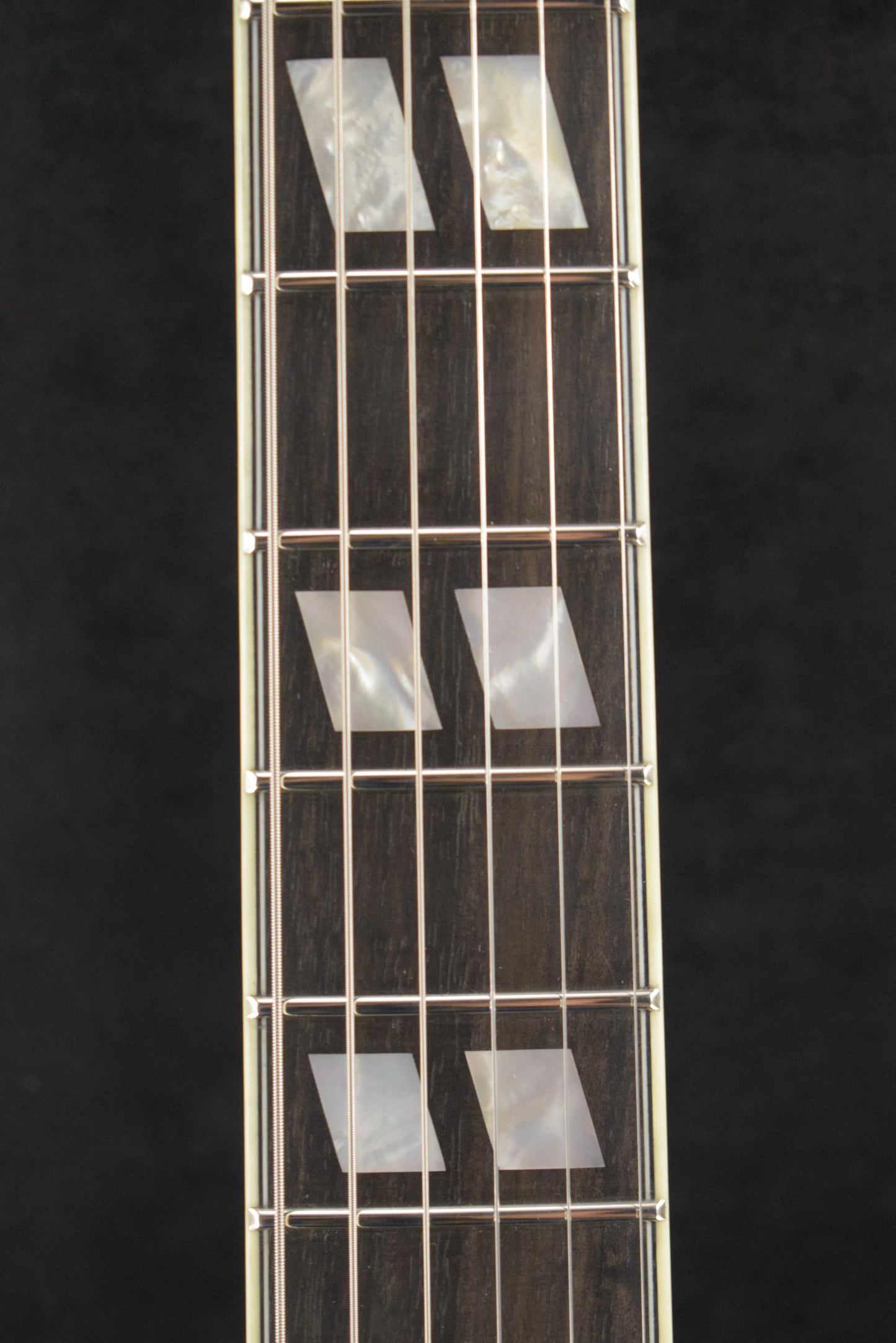 Eastman T59/TV 16" Thinline Truetone Vintage Gloss