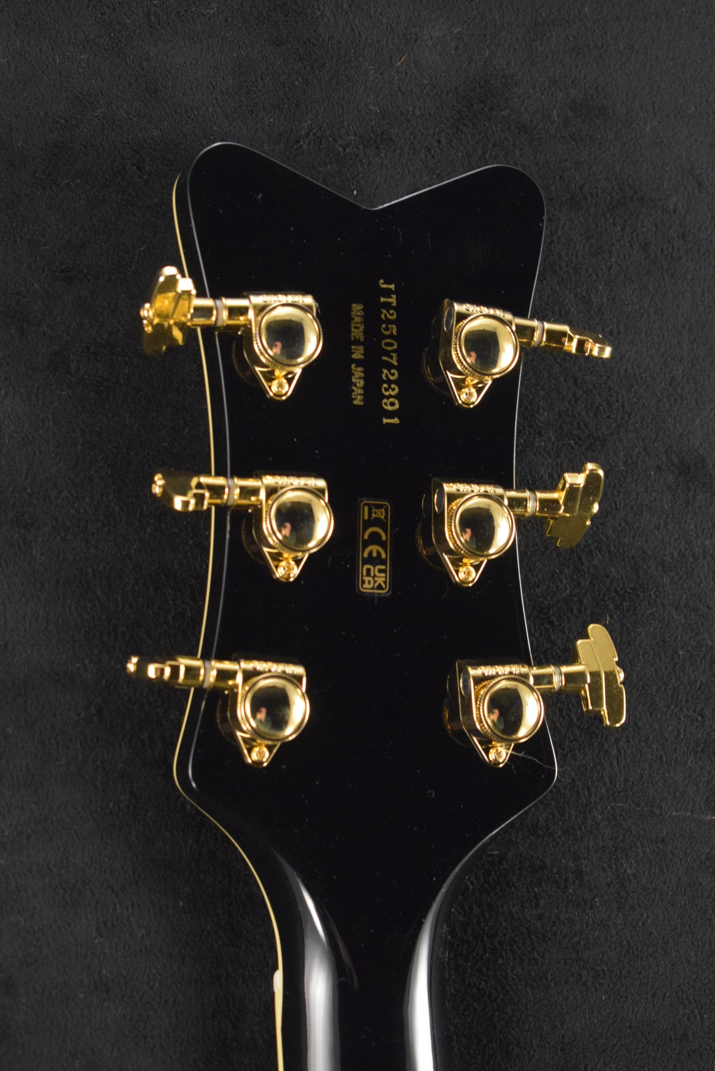 Gretsch G6134TG Limited Edition Penguin Champagne Sparkle