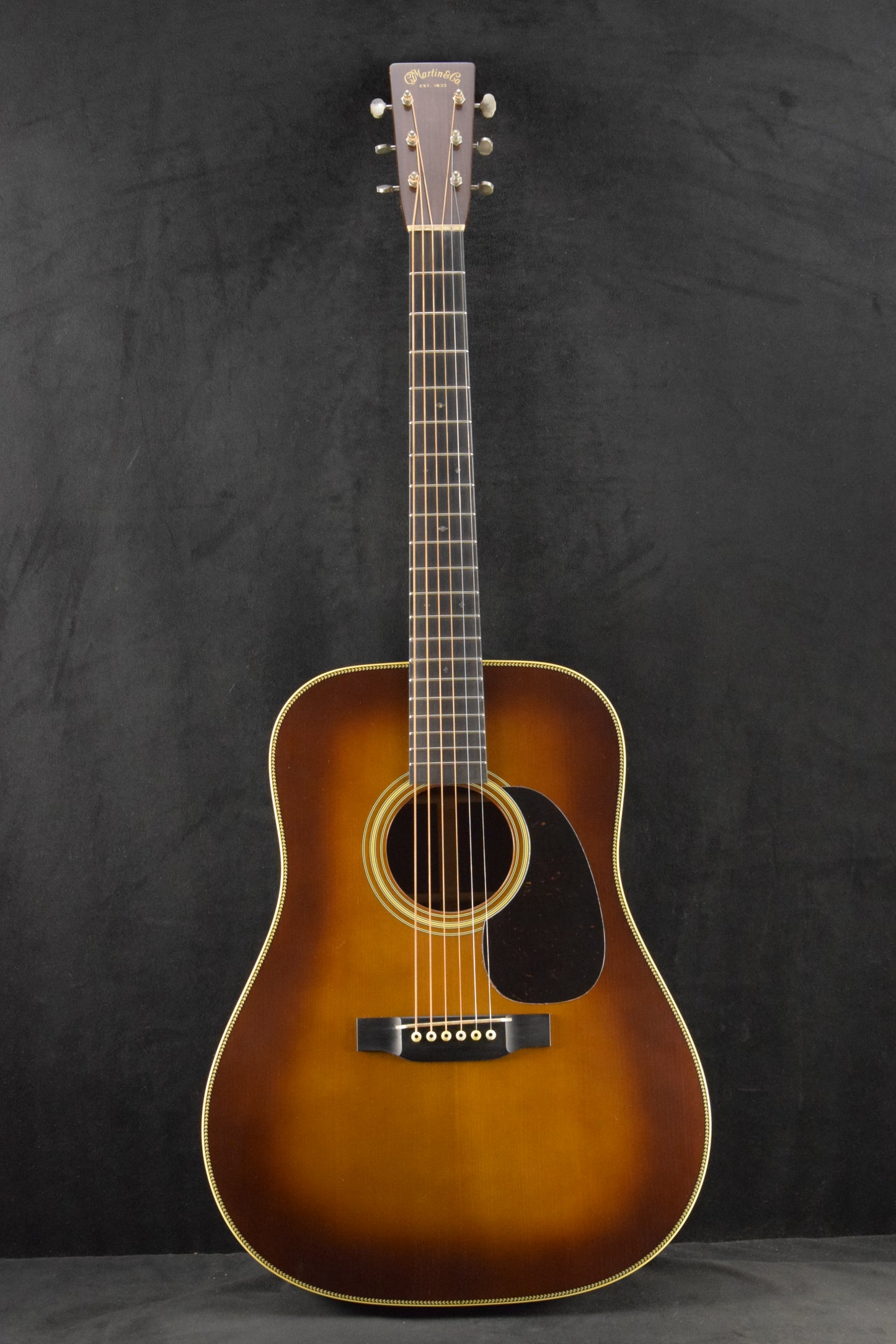 Martin Custom Shop D-28 Authentic 1937 Stage 1 Aging Ambertone