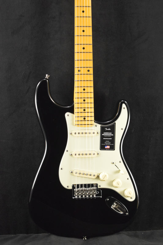 Fender American Professional Stratocaster Black Maple Fingerboard