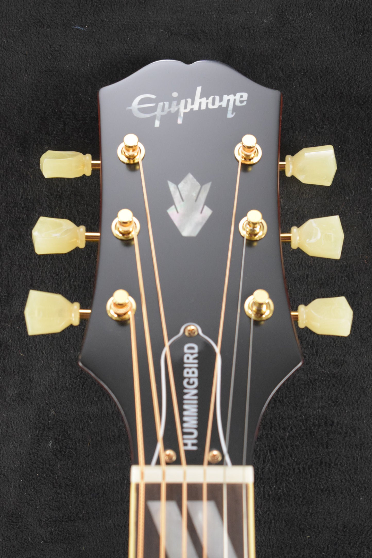 Epiphone Hummingbird Standard Cherry Sunburst w/ Premium Gig Bag