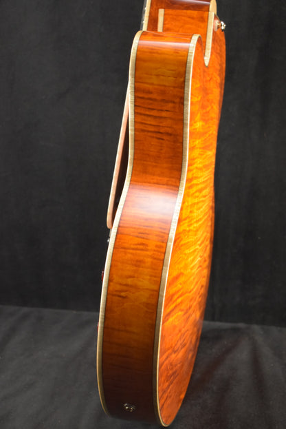 Eastman AR580CE-HB Archtop Honeyburst
