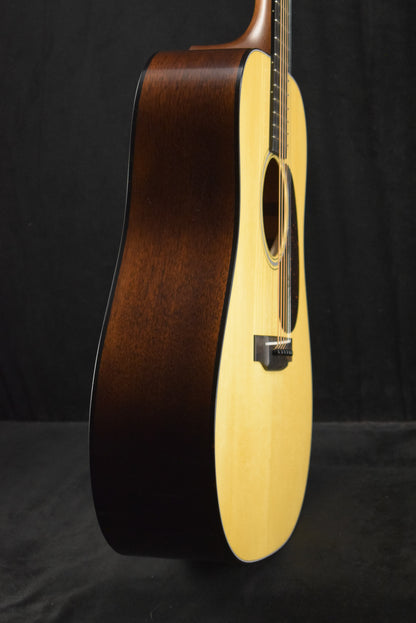 Martin Custom Expert CE-11SM D-18 Authentic 1937 Sinker Mahogany