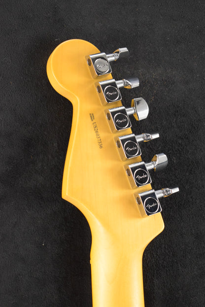 Fender American Professional Stratocaster Black Maple Fingerboard