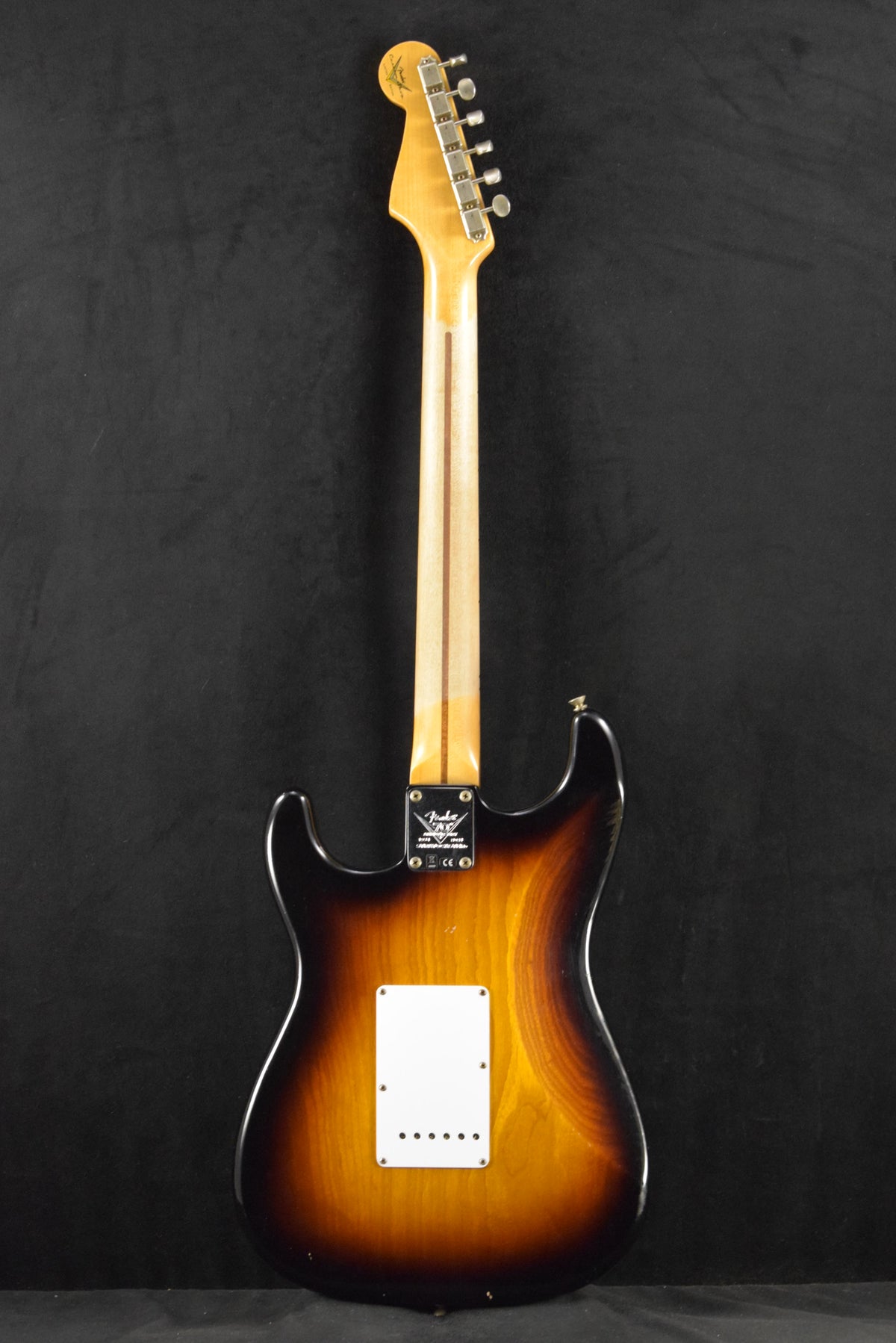 Fender Limited Edition 70th Anniversary 1954 Stratocaster Journeyman Relic Wide-Fade 2-Color Sunburst