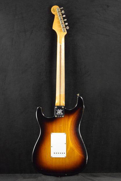 Fender Limited Edition 70th Anniversary 1954 Stratocaster Journeyman Relic Wide-Fade 2-Color Sunburst