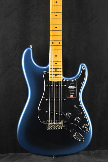 Fender American Professional Stratocaster Dark Night Maple Fingerboard