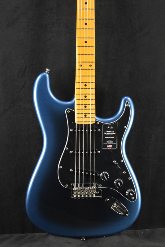 Fender American Professional Stratocaster Dark Night Maple Fingerboard
