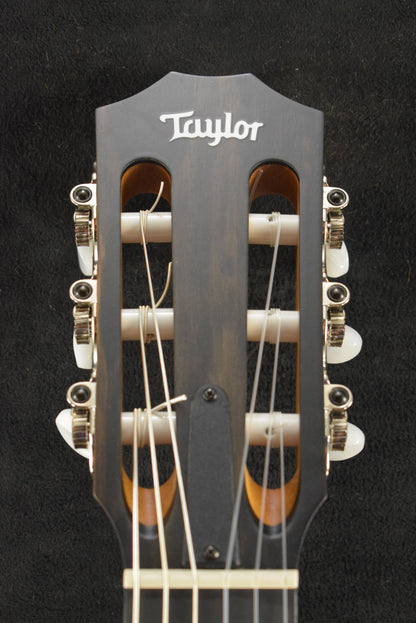 Taylor 112ce-N Nylon-String Acoustic-Electric Natural