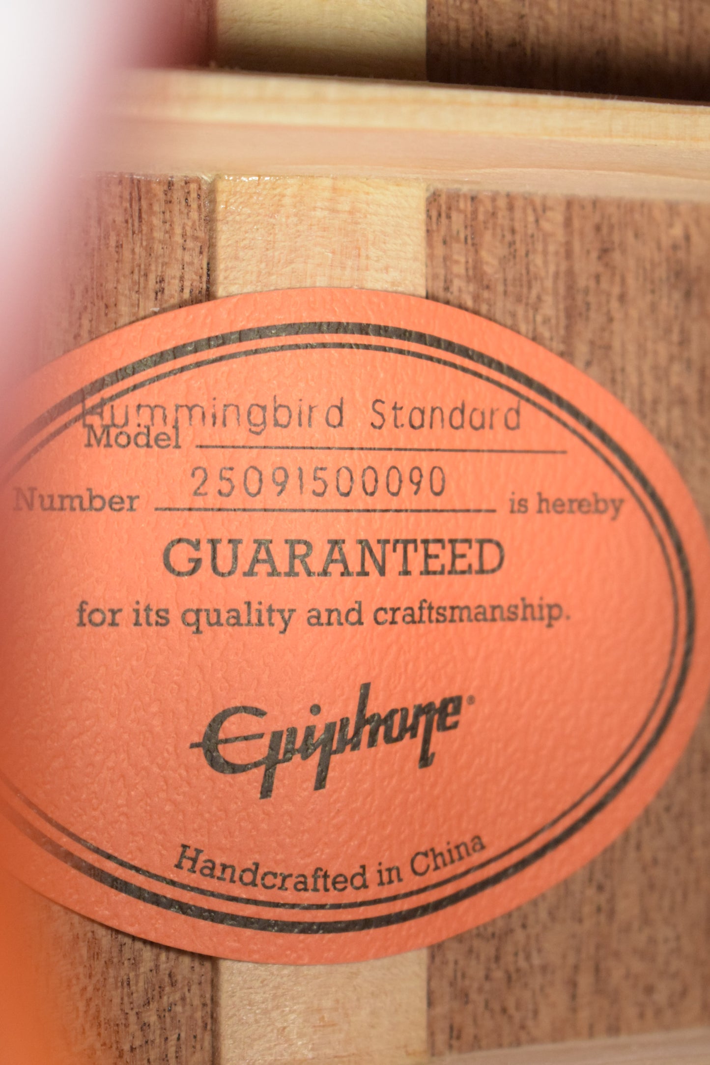 Epiphone Hummingbird Standard Cherry Sunburst w/ Premium Gig Bag