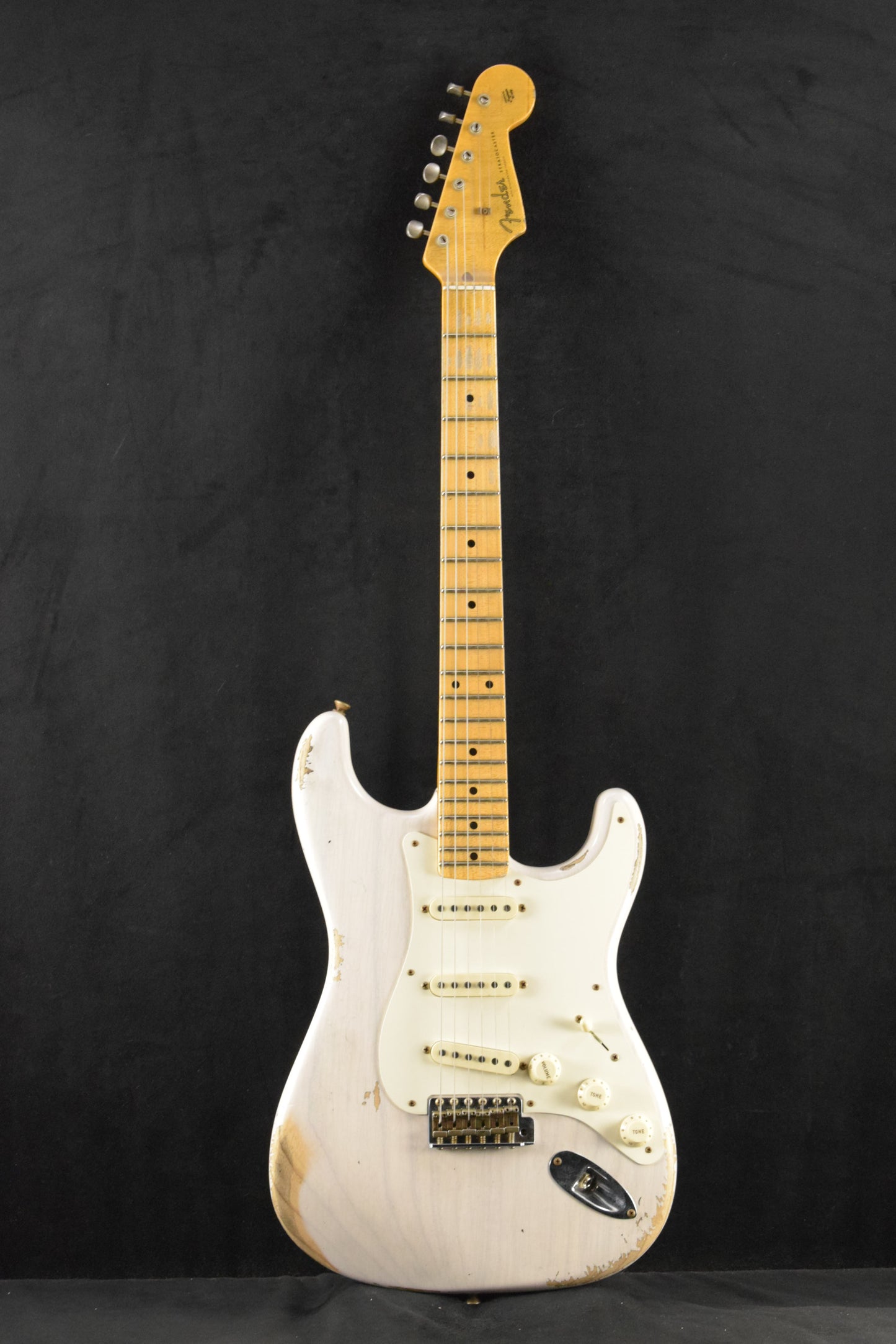 Fender Custom Shop 1957 Stratocaster Relic Aged White Blonde