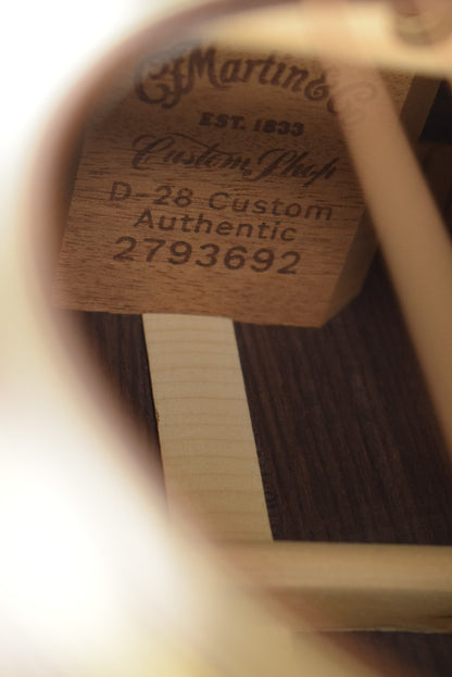 Martin Custom Shop D-28 Authentic 1937 Stage 1 Aging Ambertone