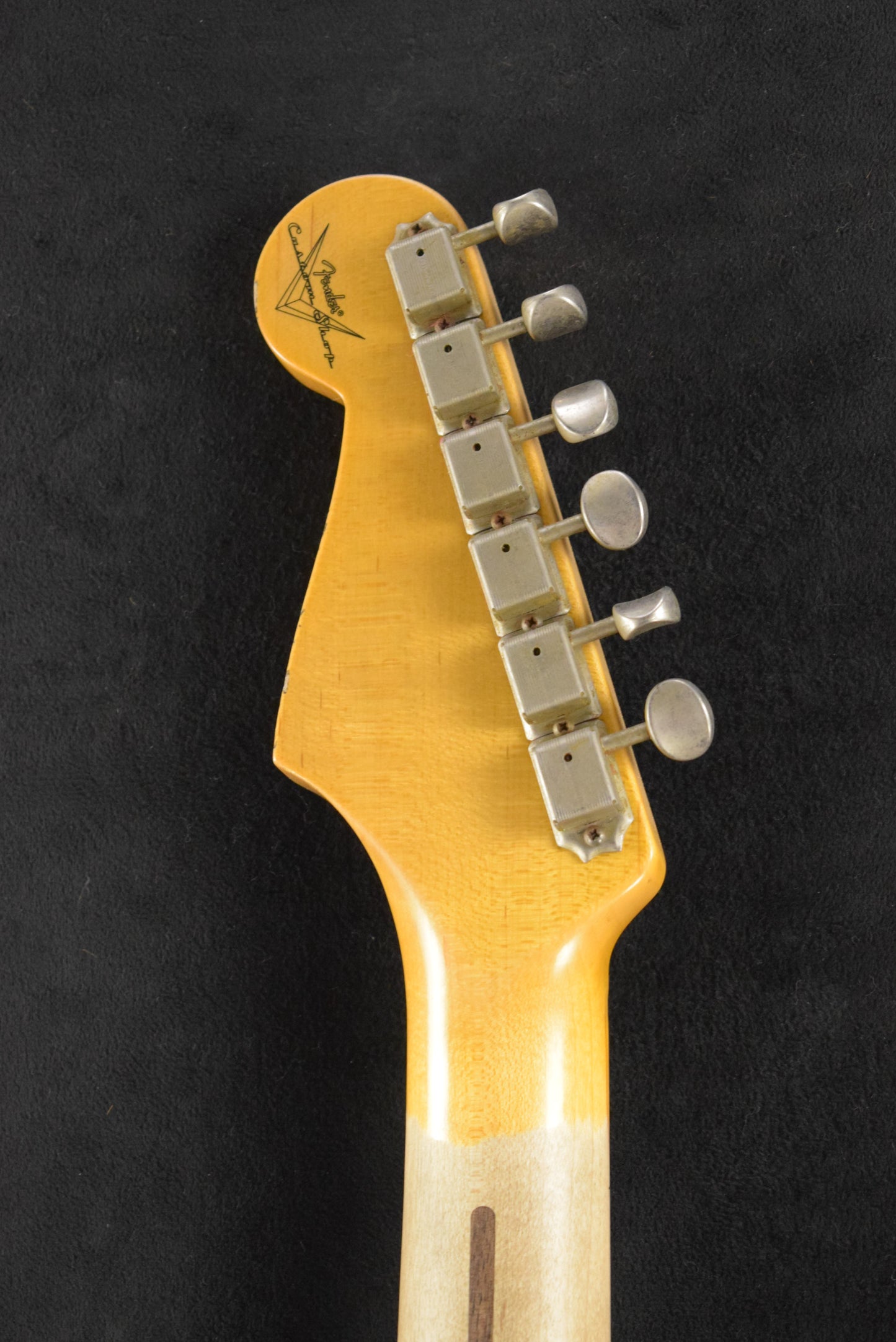 Fender Custom Shop 1957 Stratocaster Relic Aged White Blonde