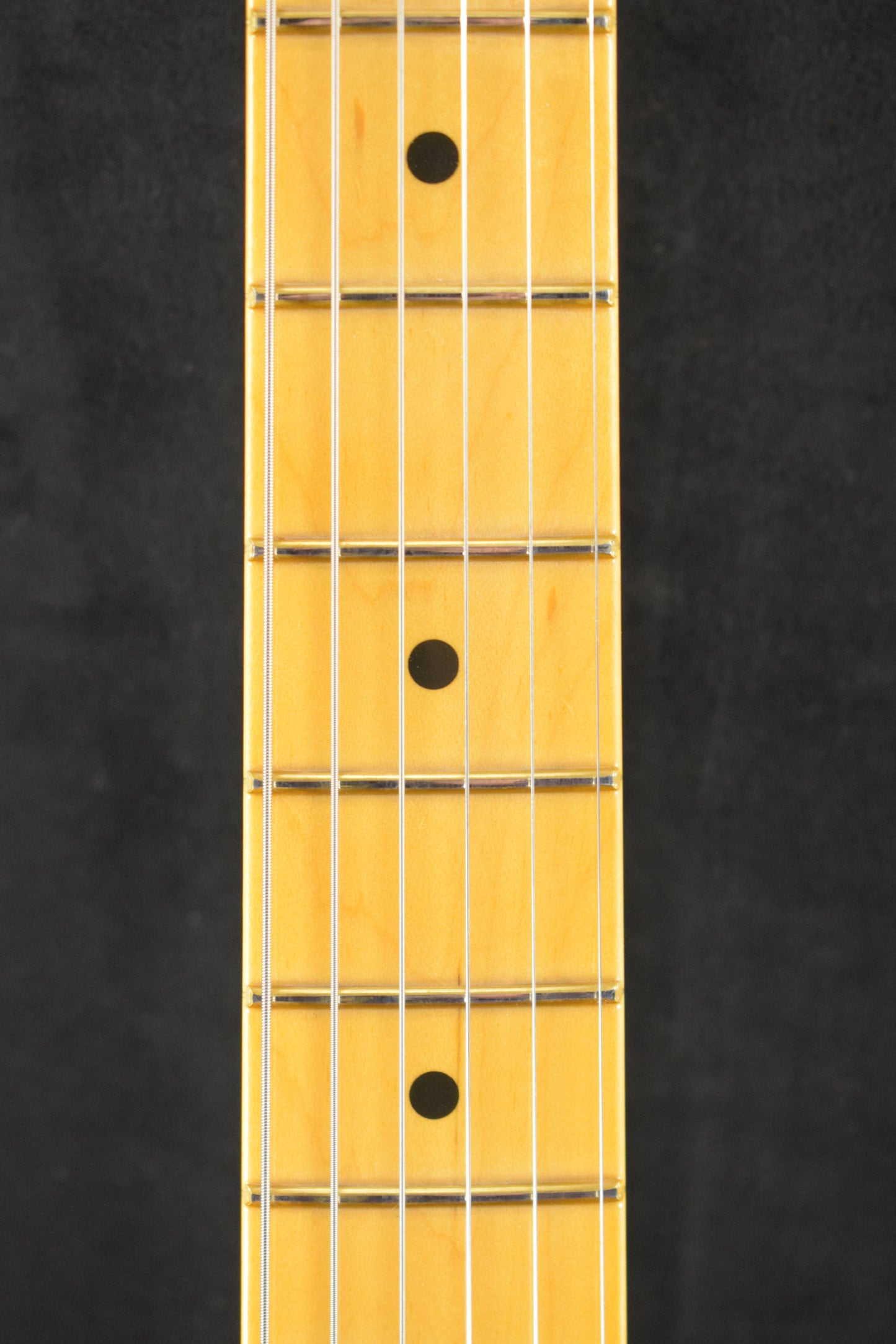 Fender American Vintage II 1975 Telecaster Deluxe Maple Fingerboard Mocha