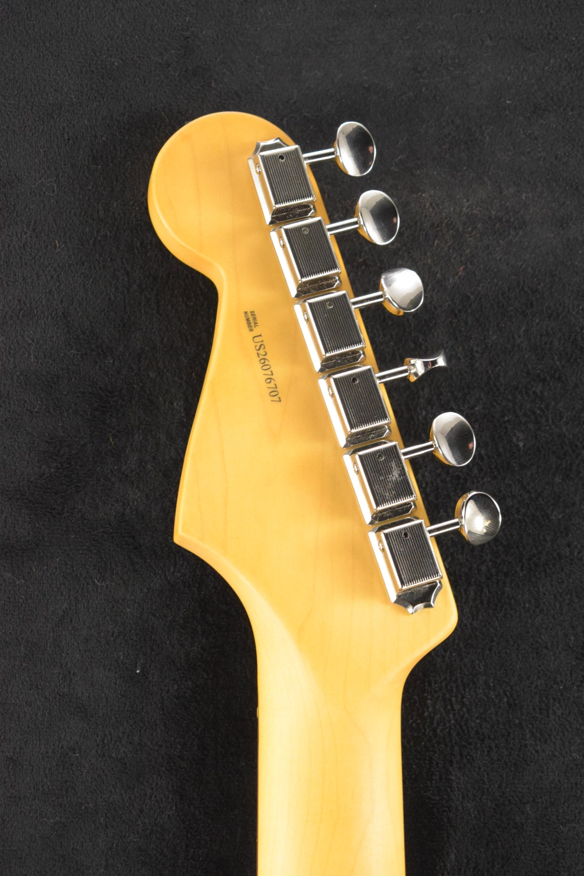 Fender Limited Edition American Professional Classic Stratocaster featuring the Fender Silent System Daphne Blue