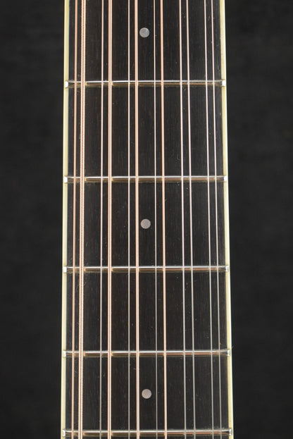 Eastman AC330E-12 12-String Jumbo Natural Truetone Gloss