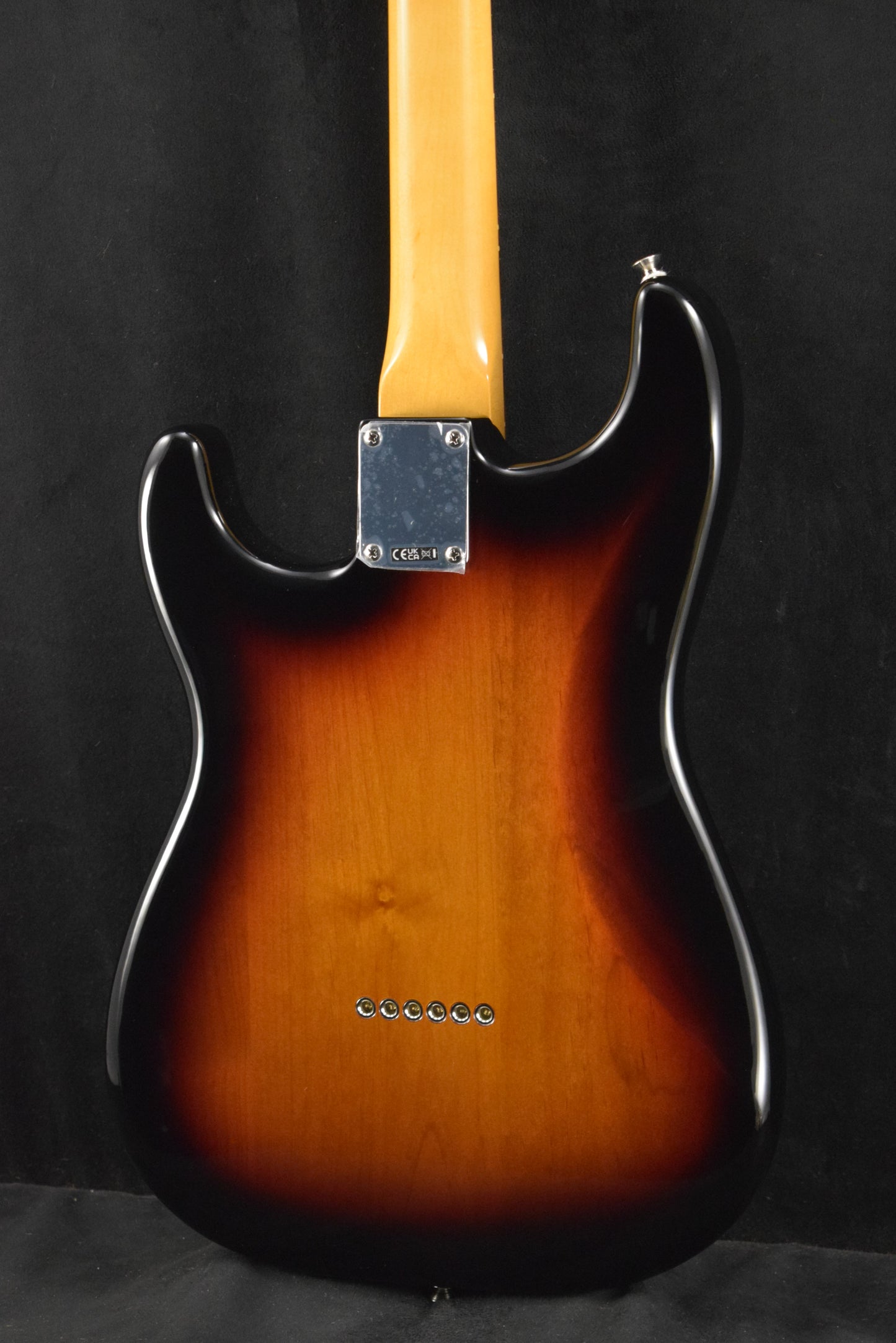 Fender Robert Cray Stratocaster 3-Color Sunburst Rosewood Fingerboard