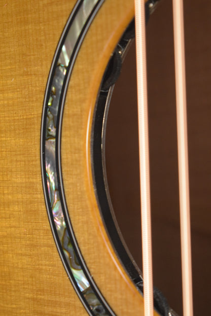 Taylor Next Generation 614ce Antique Blond