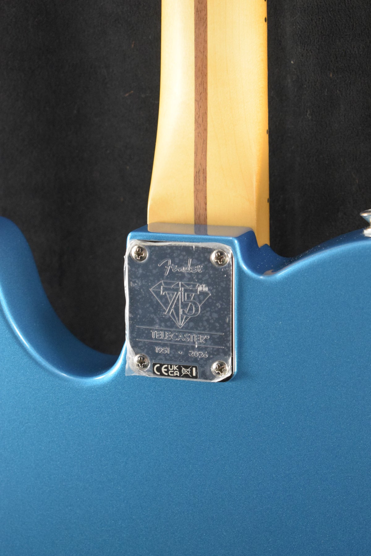 Fender 75th Anniversary Player II Baritone Telecaster Lake Placid Blue Maple Fingerboard