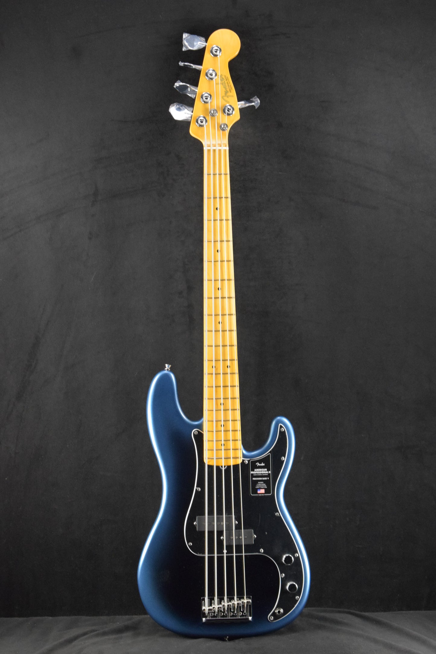 Fender American Professional II Precision Bass V Maple Fingerboard Dark Night