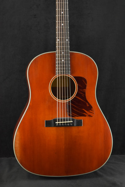 Eastman E10SS/V Slope Shoulder Dreadnought Antique Varnish Finish