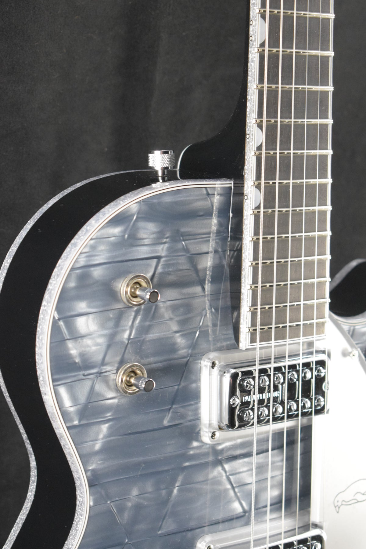 Gretsch G6134T-58 Limited Edition Penguin with String-Thru Bigsby Light Blue Pearl