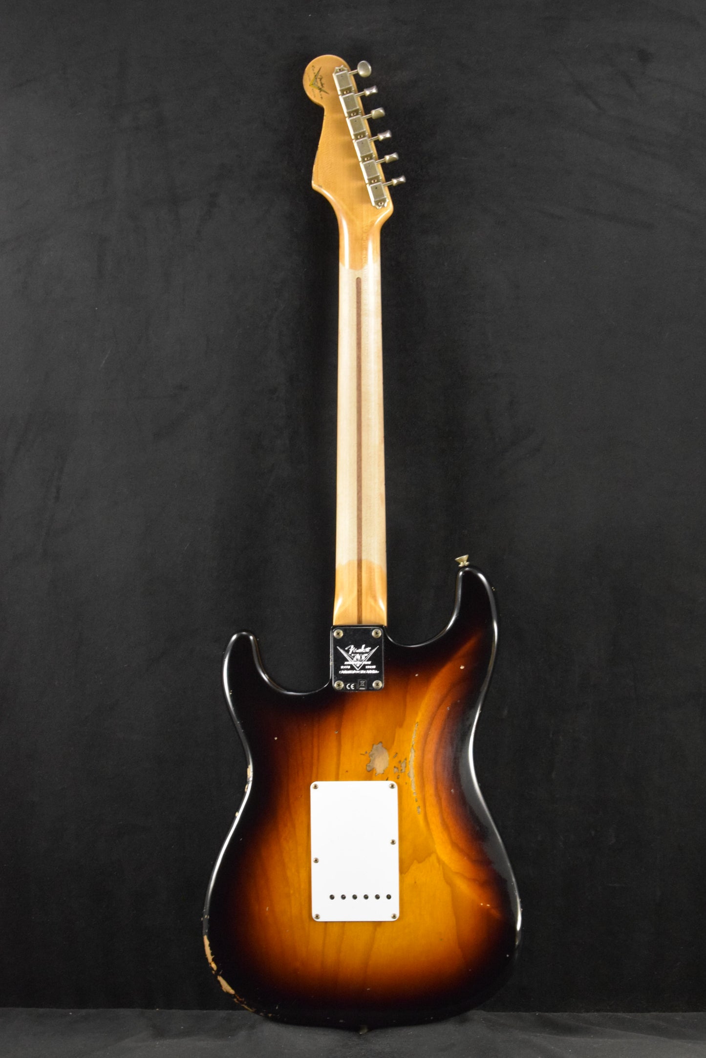 Fender Limited Edition 70th Anniversary 1954 Stratocaster Relic Wide-Fade 2-Color Sunburst