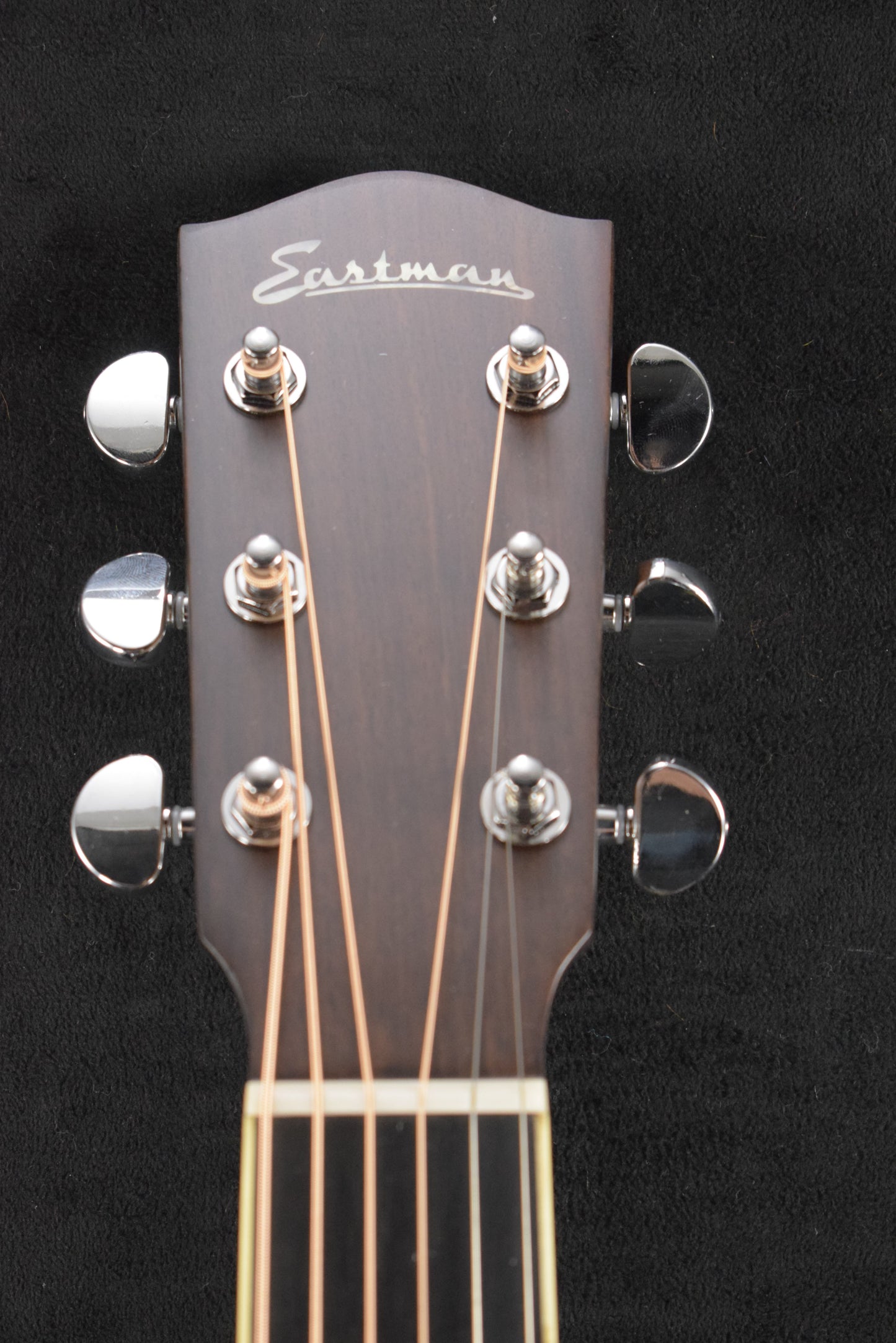 Eastman AC422CE Acoustic-Electric Grand Auditorium Natural Truetone Gloss