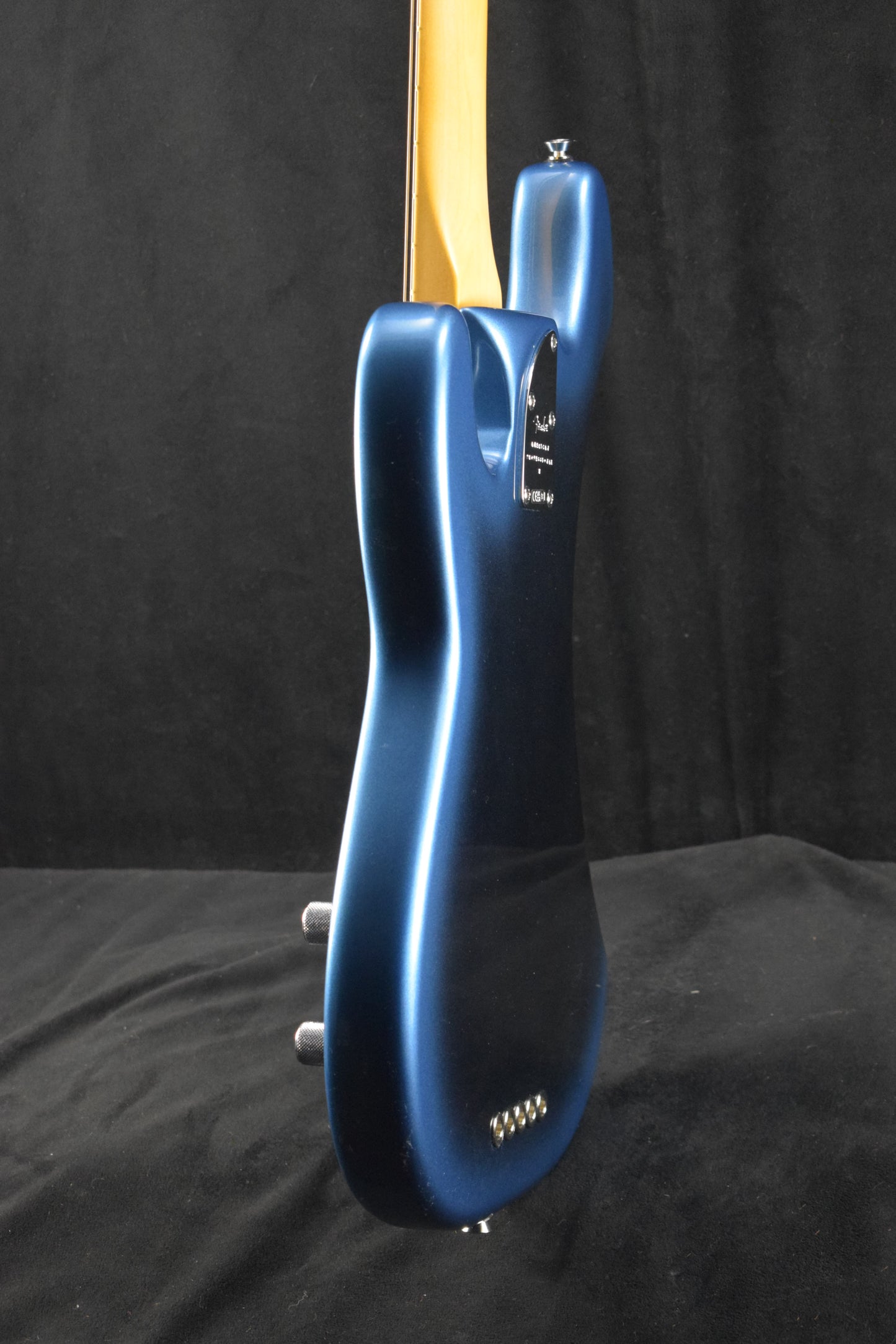 Fender American Professional II Precision Bass V Maple Fingerboard Dark Night