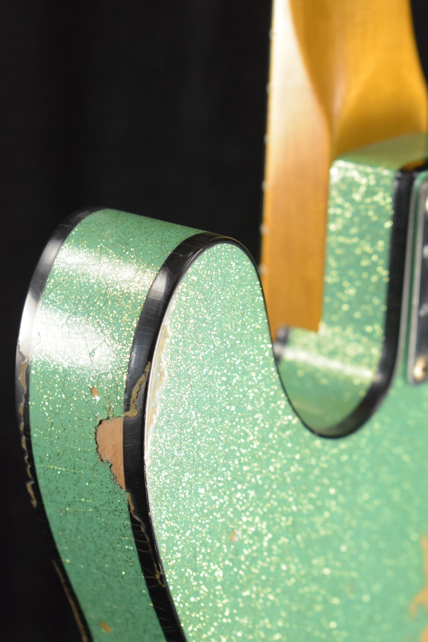 Fender Custom Shop '60s Custom Telecaster Thinline Relic Aged Seafoam Green Sparkle