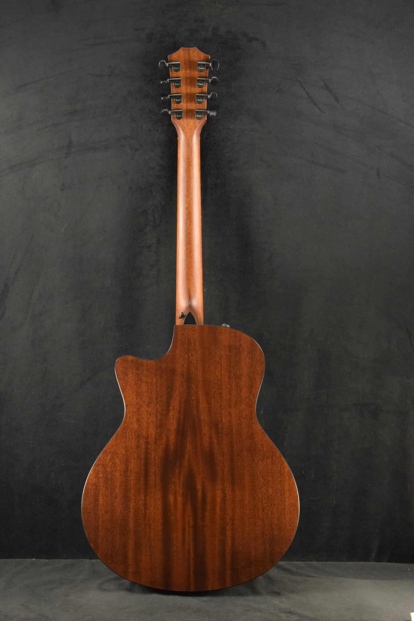 Taylor 326ce Baritone-8 Special Edition Shaded Edgeburst