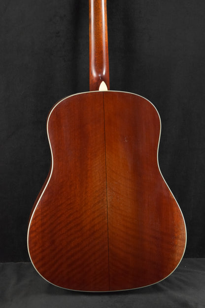Eastman E10SS/V Slope Shoulder Dreadnought Antique Varnish Finish