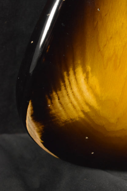 Fender Custom Shop '55 Stratocaster Relic Wide Fade 2-Color Sunburst Gold Hardware