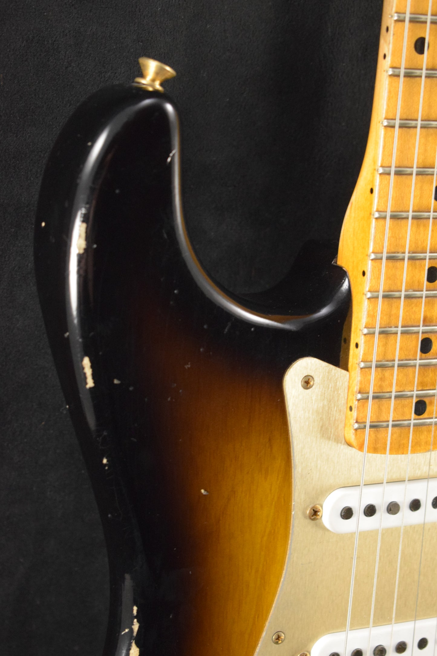 Fender Custom Shop '55 Stratocaster Relic Wide Fade 2-Color Sunburst Gold Hardware