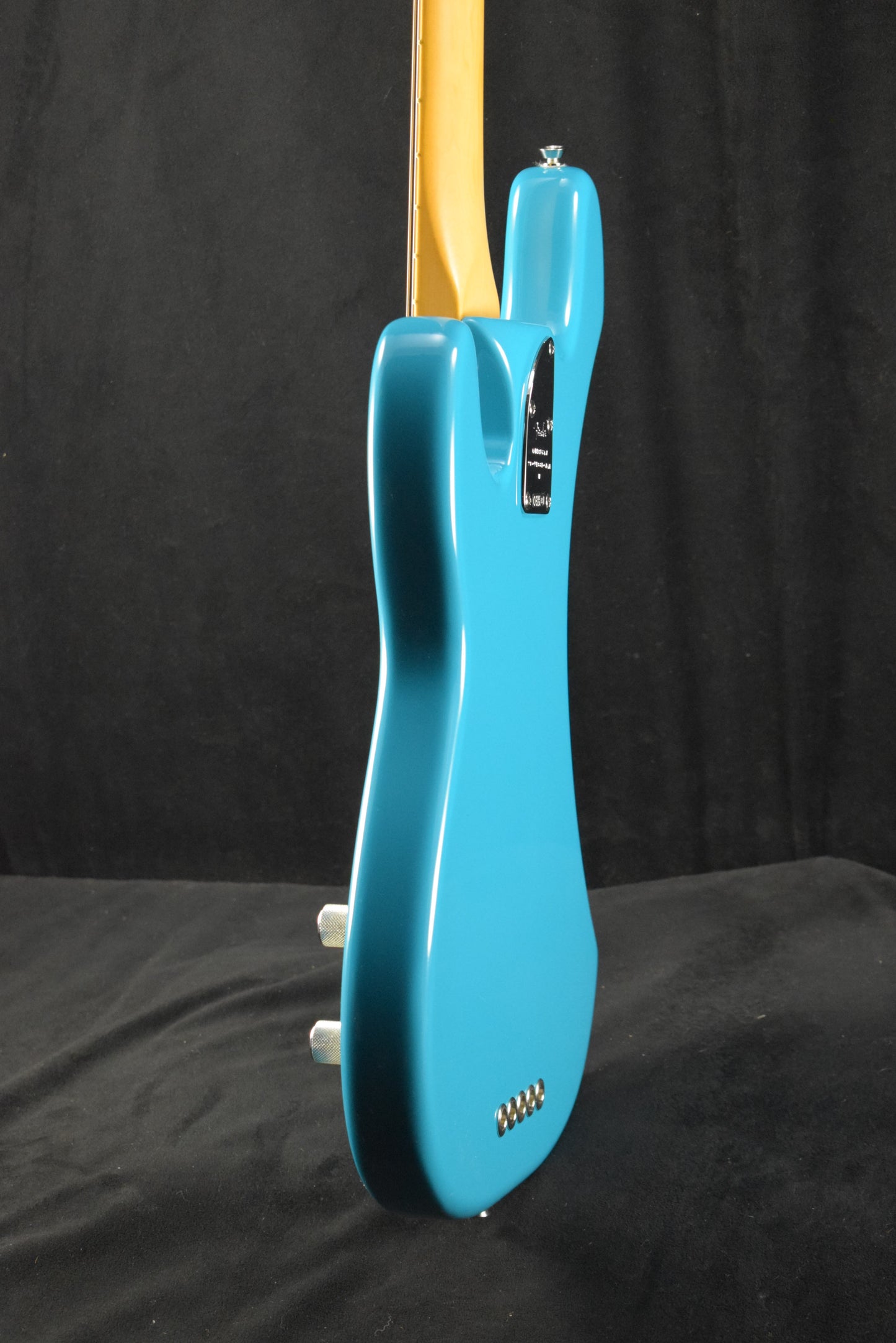 Fender American Professional II Precision Bass V Maple Fingerboard Miami Blue