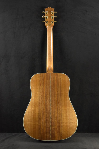Gibson Custom Hummingbird Elegant Koa Honey Burst