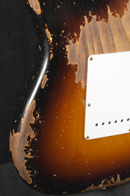 Fender Limited Edition 70th Anniversary 1954 Stratocaster Super Heavy Relic Wide-Fade 2-Color Sunburst