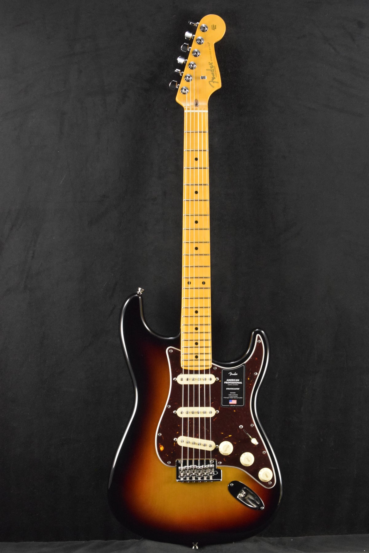 Fender American Professional Stratocaster 3-Color Sunburst Maple Fingerboard