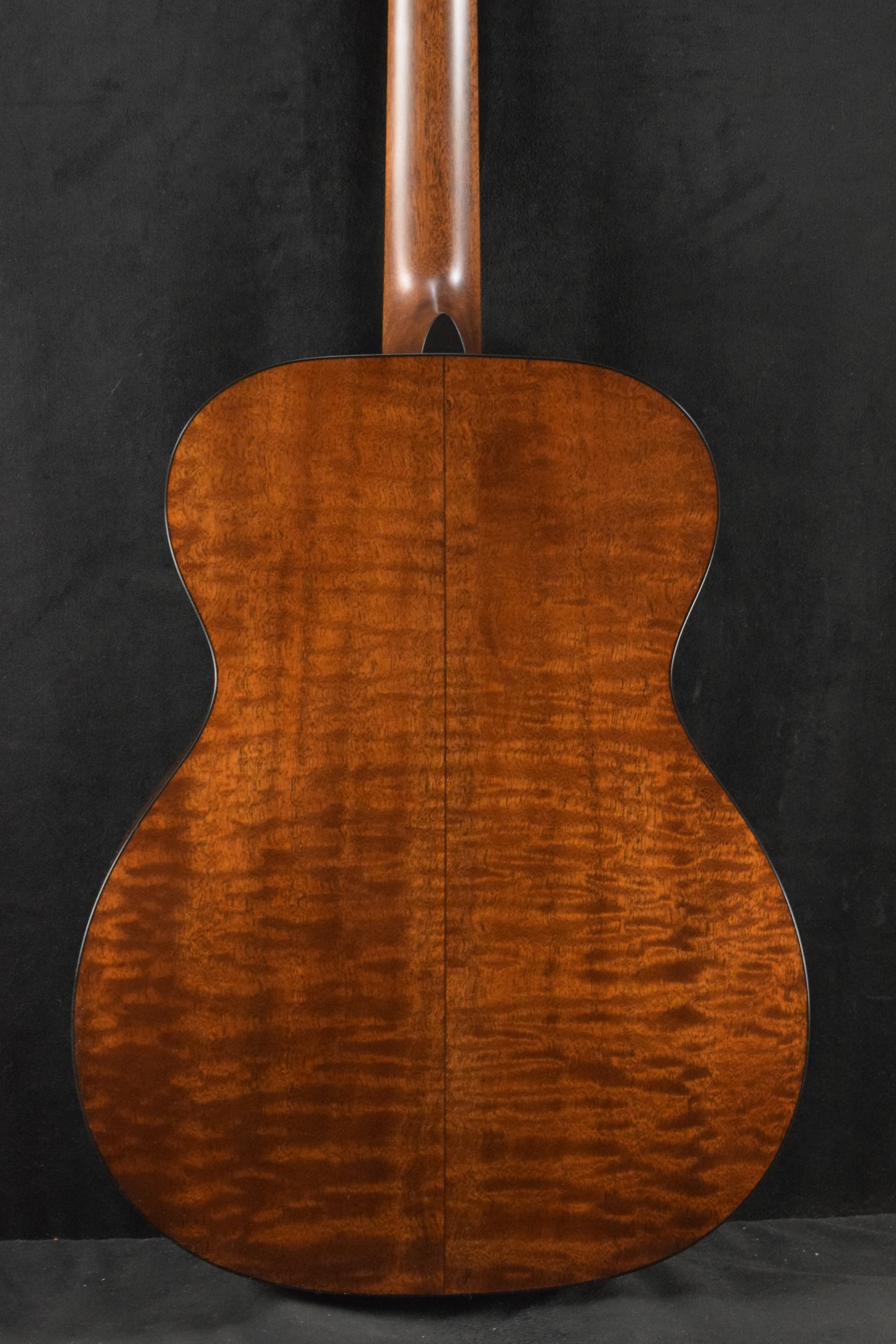 Martin Custom Shop OM Orchestra Model Sitka Spruce VTS Quilted Pommele Sapele Natural
